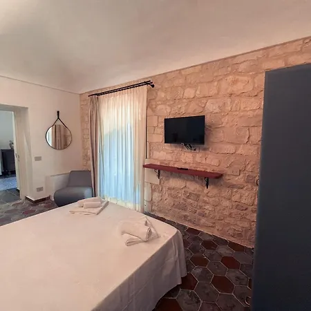 Spighe E Fenicotteri * 모디카